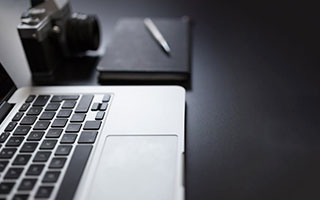 开云体育平台APP-亚平宁月光下的叹息：当蓝色浪漫遇冷酷高卢铁蹄