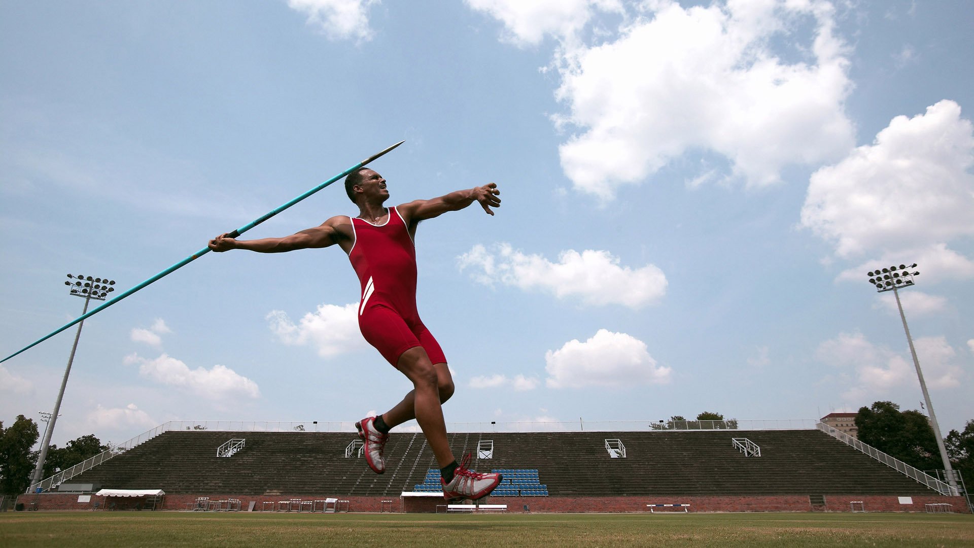 恩比德虐菜?不,他只是在展现篮球最原始的统治力